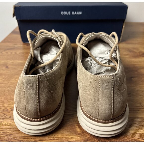 Cole Haan Men\'s Originalgrand Remastered Wingtip Oxford Birch beige Suede Sz 13M